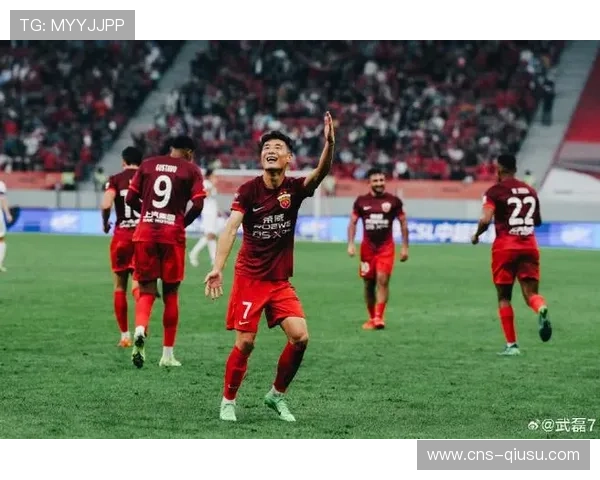 武磊伤愈回归上海海港冬训，将随队赴多哈备战新赛季